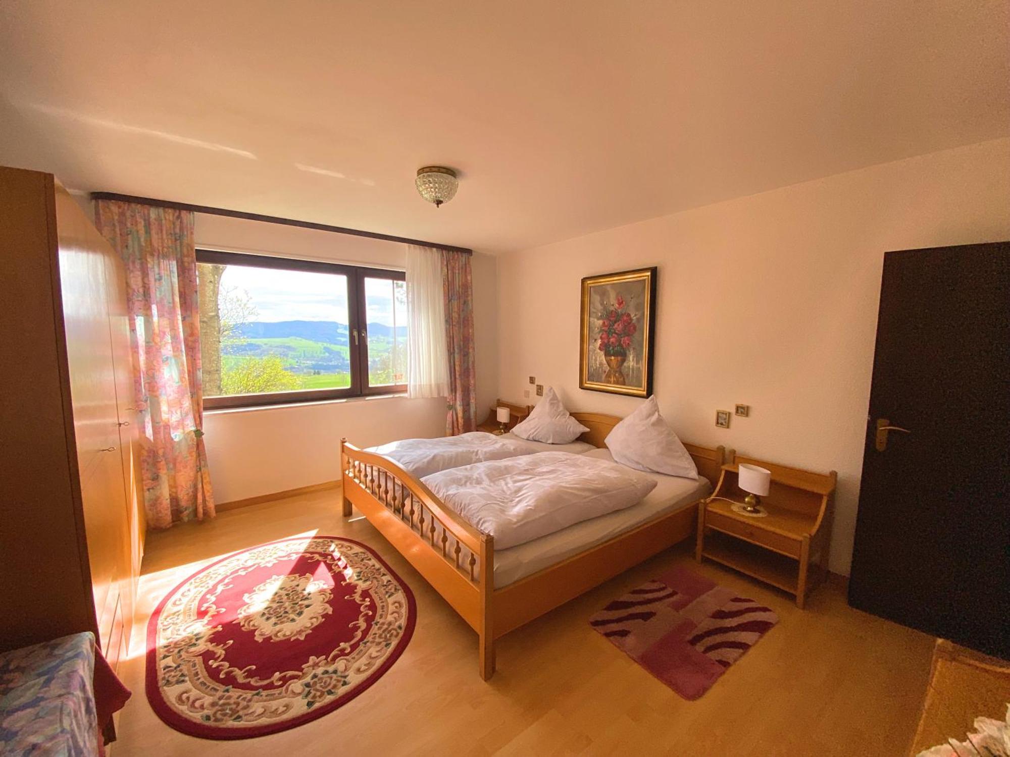 גרספלד Ferienwohnung Rhoenpanorama מראה חיצוני תמונה